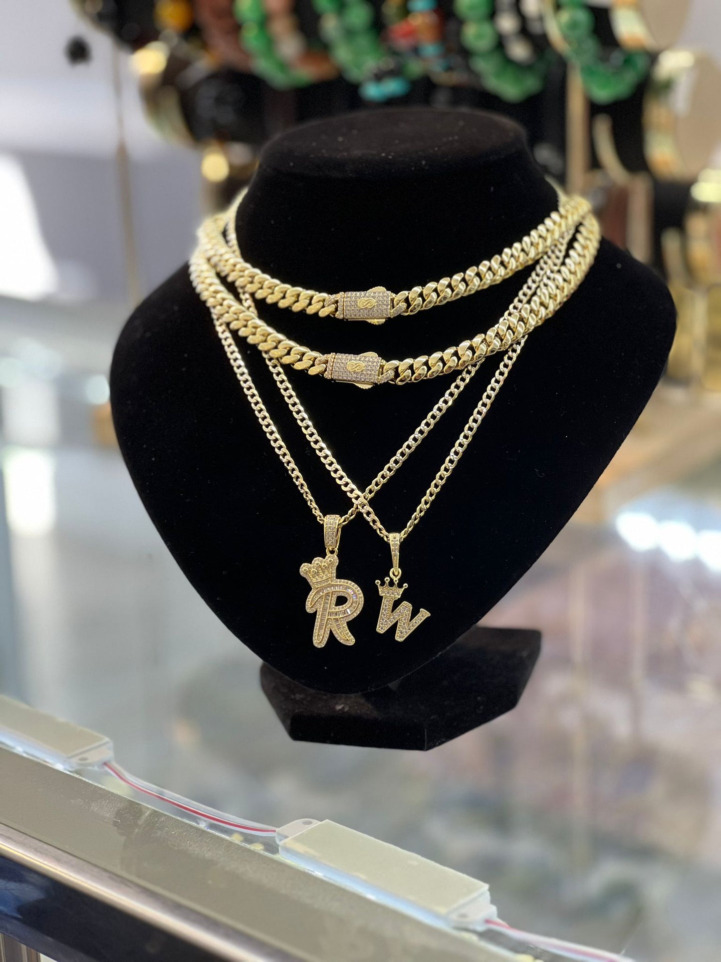 Choker + Cadena con Inicial