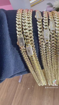 SET CHOKER